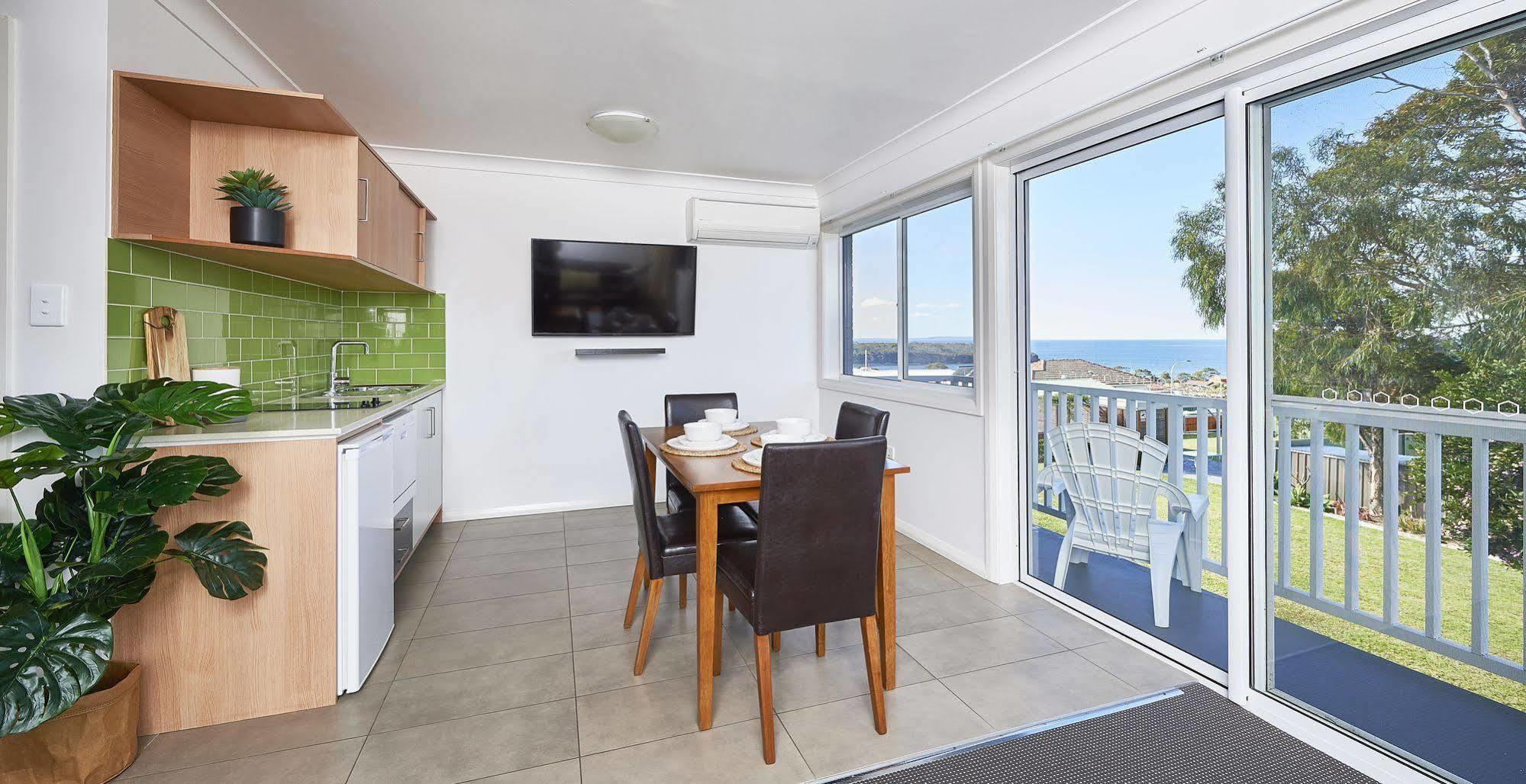 Harbourview Serviced Apartments アラダラ エクステリア 写真