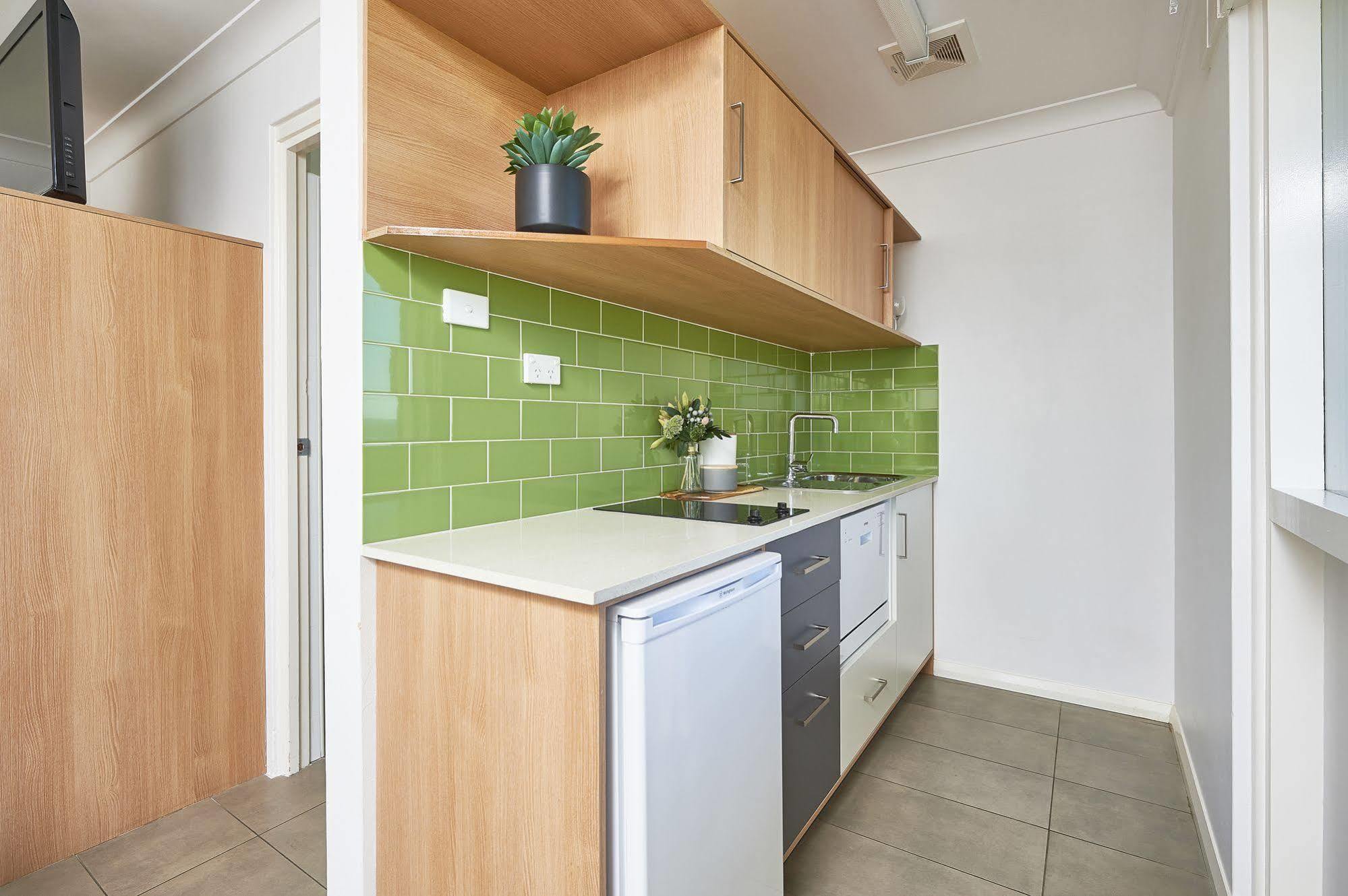 Harbourview Serviced Apartments アラダラ エクステリア 写真